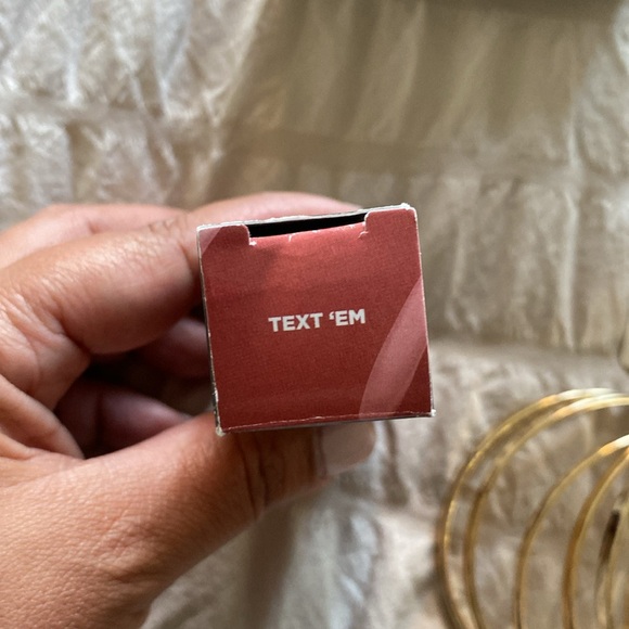 Goodie bag!! - Picture 4 of 7